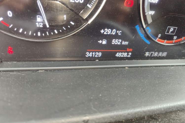 Used BMW X2 2023 sDrive25i M Sport Package Odometer Close Up