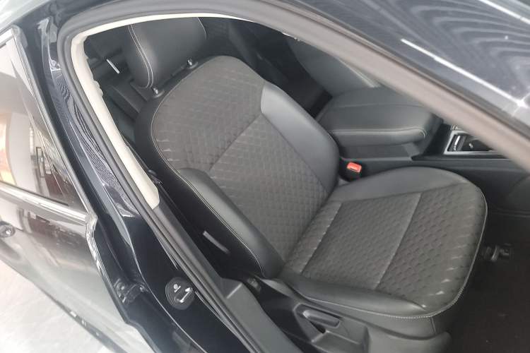 Used Volkswagen Teramont X 2020 Facelift 380TSI Four-Wheel Drive Luxury Edition Right Front Seat