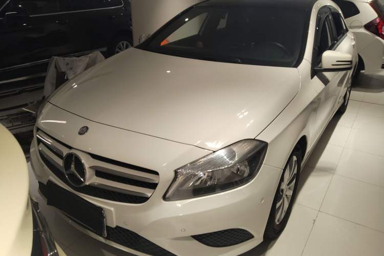 Used Mercedes-Benz A-Class (Import) 2013 A 180 Fashion Model