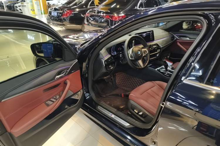 Used BMW 5 Series New Energy 2021 Restyled 535Le M Sport Package Driver Seat