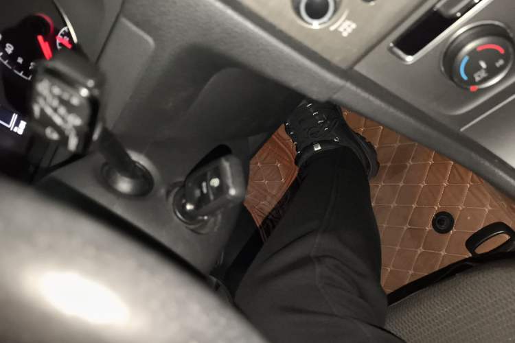 Used Volkswagen Golf 2015 1.4TSI Automatic Comfort Model
