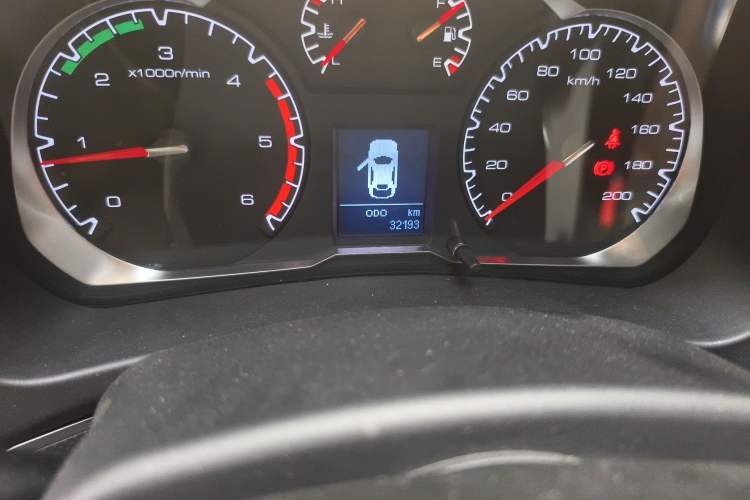 Used Haval H5 Classic 2018 Classic Edition 2.0T Diesel Manual 4x4 Prestige Model Odometer Close Up