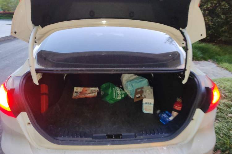 Used Ford Focus 2015 Sedan 1.6L Automatic Trend Model