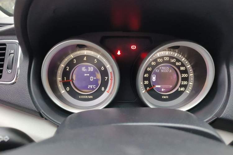 Used Bestune B90 2012 2.0L manual Comfort trim level
