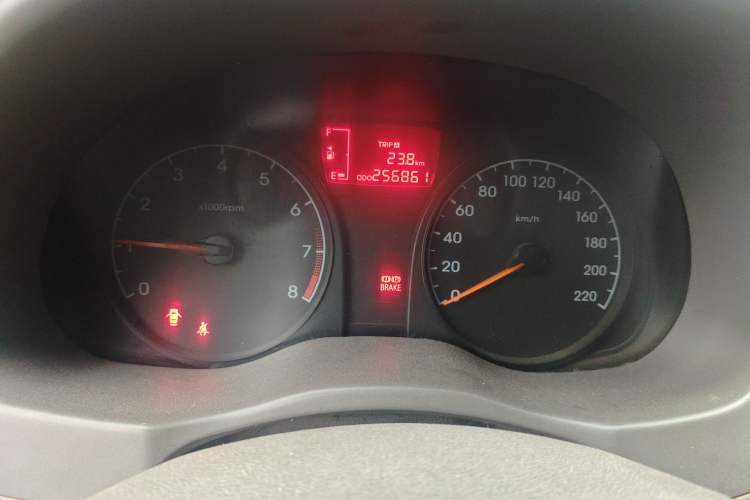 Used Hyundai Verna (older generation) 2010 Sedan 1.4L Manual Standard GL Model
