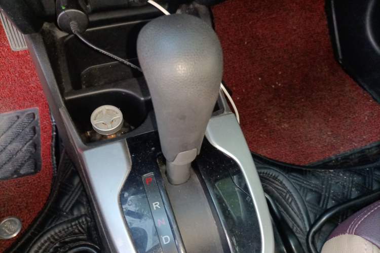 Used Honda Fit 2014 1.5L SE CVT Fashion Model