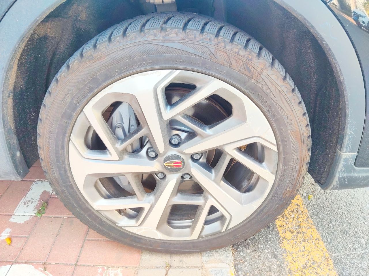 Hongqi HS7 2022 2.0T DCT Two-Wheel Drive Smart Connect Flagship Edition Five Seats - Chinese Trim Chang — снимка 8