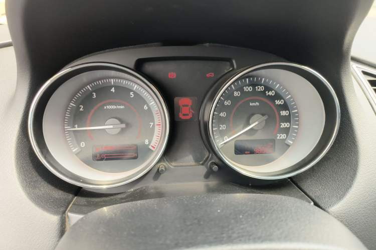 Used Bestune B50 2013 1.6L manual luxury version