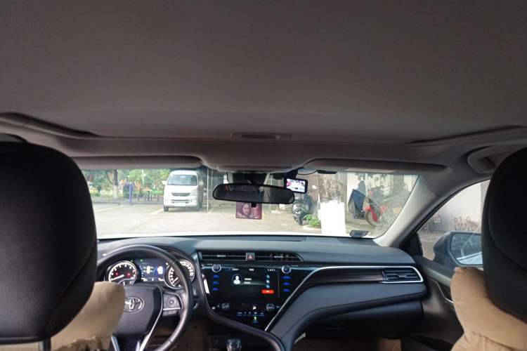 Used Toyota Camry 2019 2.0G Luxury Edition China VI Standard