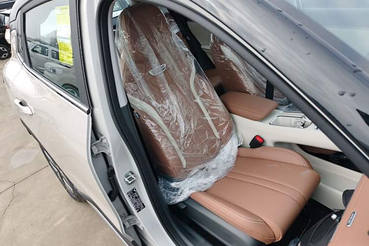 Used Wuling Bingo S 2025 Model 325km Deluxe Edition