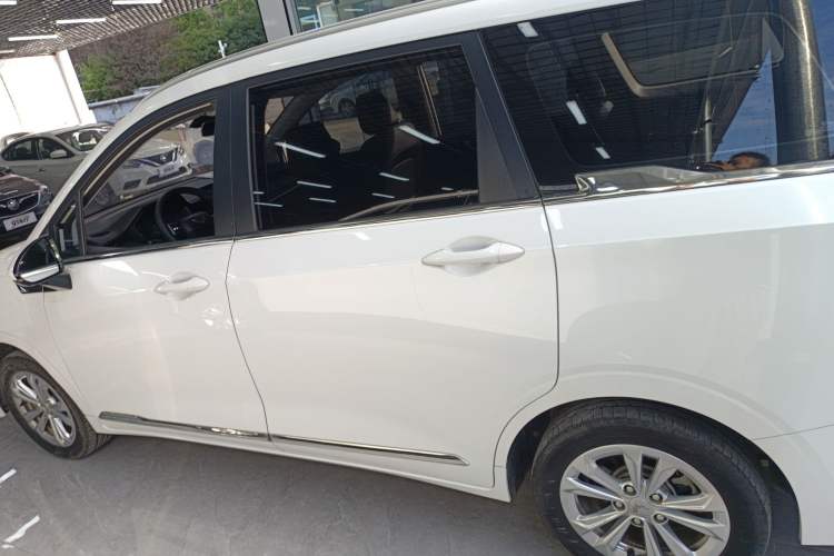 Used Wuling Jiachen 2022 1.5T CVT Smart Luxury Version
