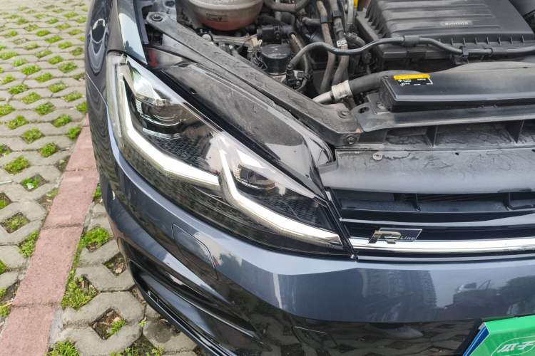 Used Volkswagen Golf 2020 280TSI DSG R-Line Version Right Front Headlight