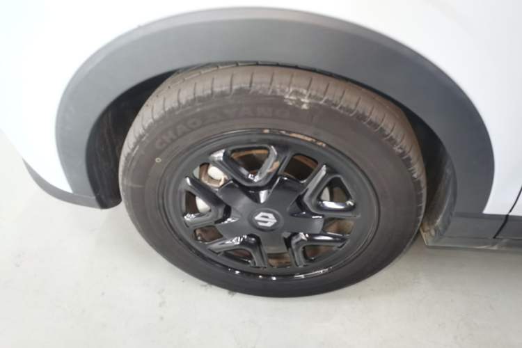 Used Leapmotor T03 2023 310 Lite Edition Left Front Wheel Hub