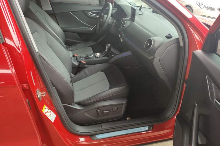 Used Audi Q2L 2021 35 TFSI Fashionable and Elegant Model Right Front Seat