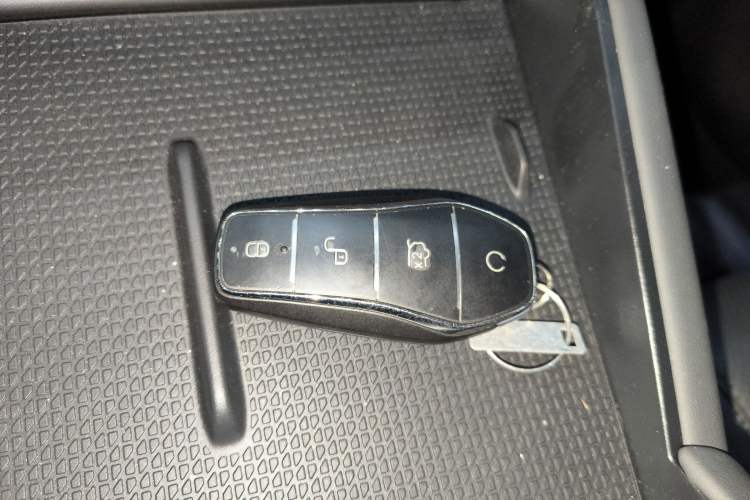 Used BYD Qin L 2024 DM-i 120KM Leading Model
