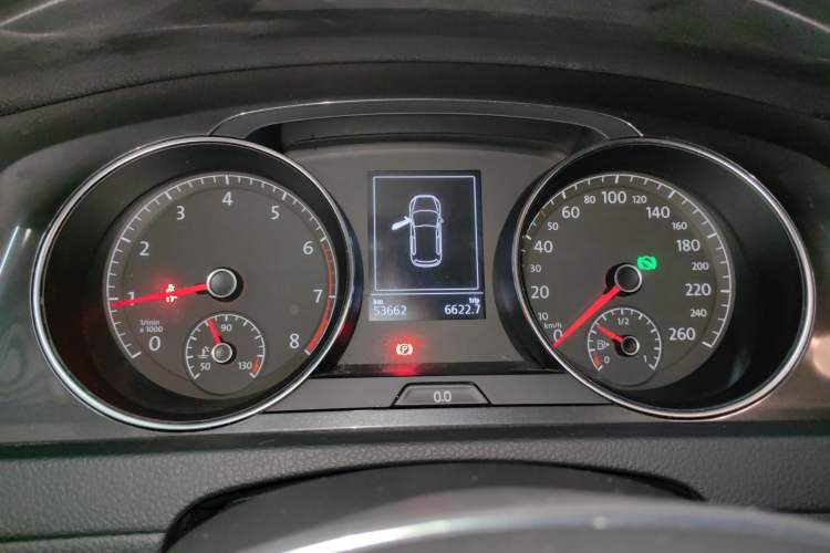 Used Volkswagen Golf 2019 280TSI DSG Comfort Version China VI Standard
