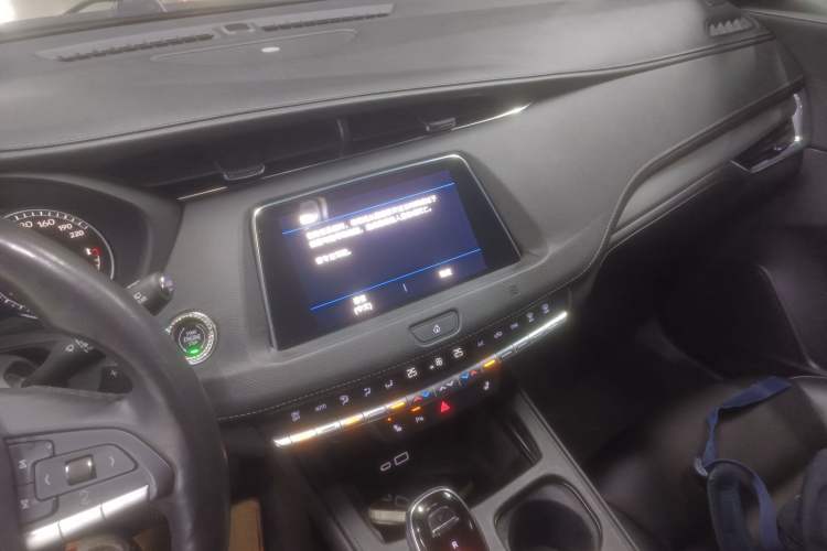 Used Cadillac XT4 2021 28T Two-Wheel Drive Leading Version