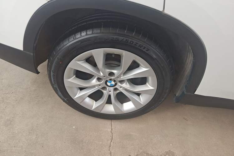 Used BMW X1 2013 sDrive18i Fashion Model
