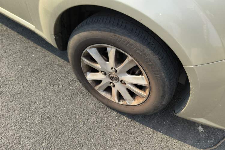 Used Buick Excelle 2013 1.5L Automatic Classic Model