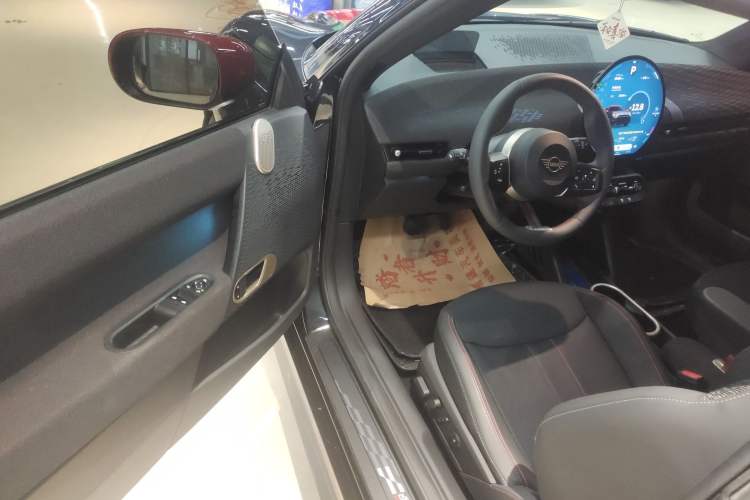 Used MINI Electric COOPER 2024 452km COOPER SE Racing Driver Driver Seat