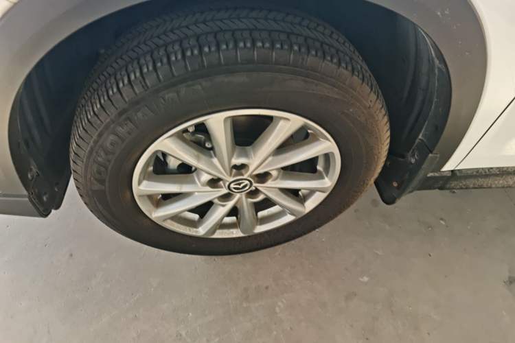 Used Mazda CX-5 2024 2.0L Automatic Two-Wheel Drive ZhiShang Version Left Front Wheel Hub
