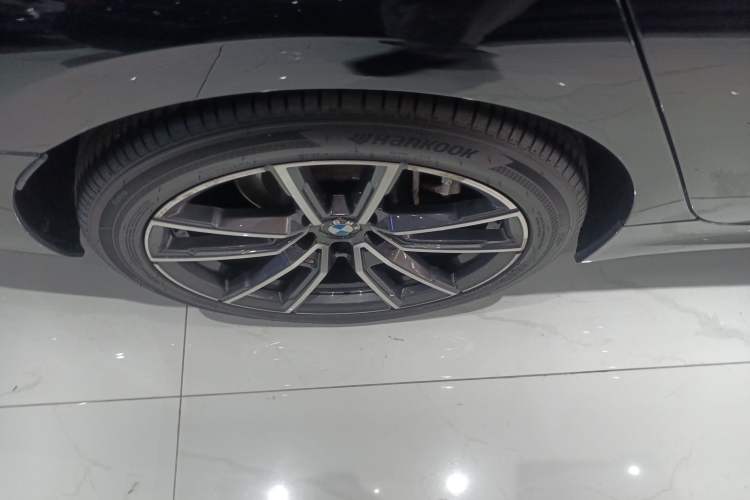 Used BMW 3 Series 2022 Restyled 320Li M Sport Package
