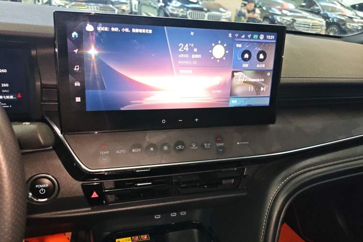 Used Toyota Camry 2024 Dual-Motor 2.0 HXS Sport Plus Edition Audio And AC Panel