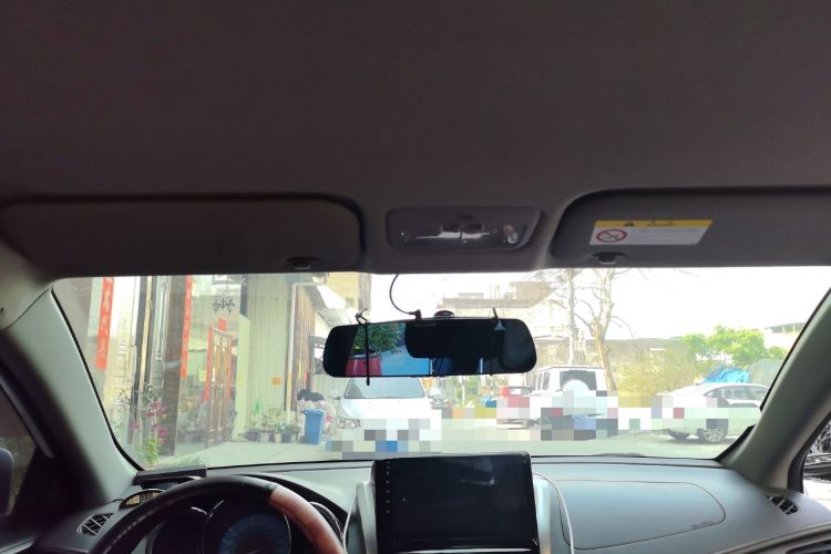 Used Toyota YARiS L Zhi Xuan 2015 1.5E Automatic Charm Edition