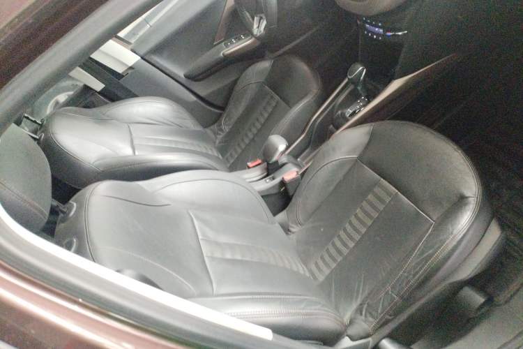 Used Peugeot 2008 2014 1.6L Automatic Navigation Edition