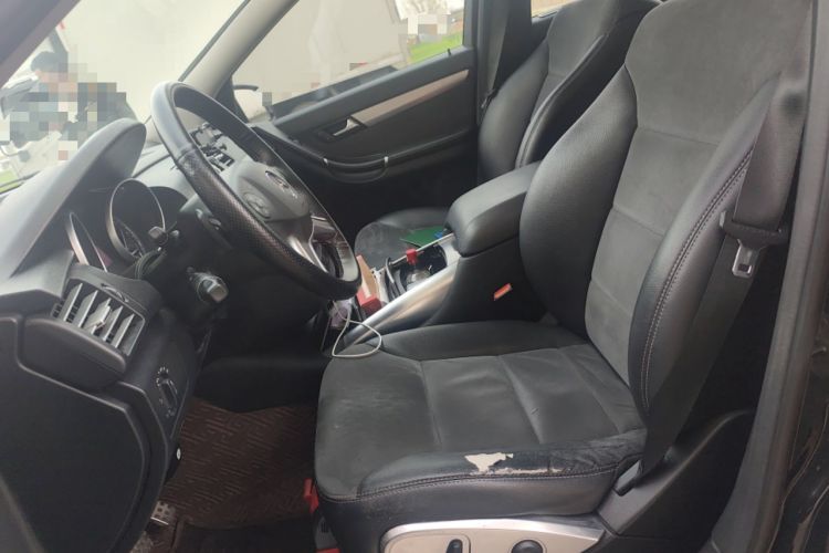 Used Mercedes-Benz R-Class 2014 R 320 4MATIC Business Model Left Front Seat