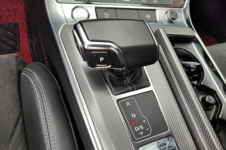 Used Audi A6L 2019 55 TFSI quattro Prestige Dynamic Edition Gear Lever