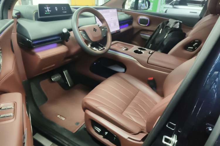 Used Hyptec HL 2025 700 Ultra Six-Seater All-Wheel-Drive LiDAR Version