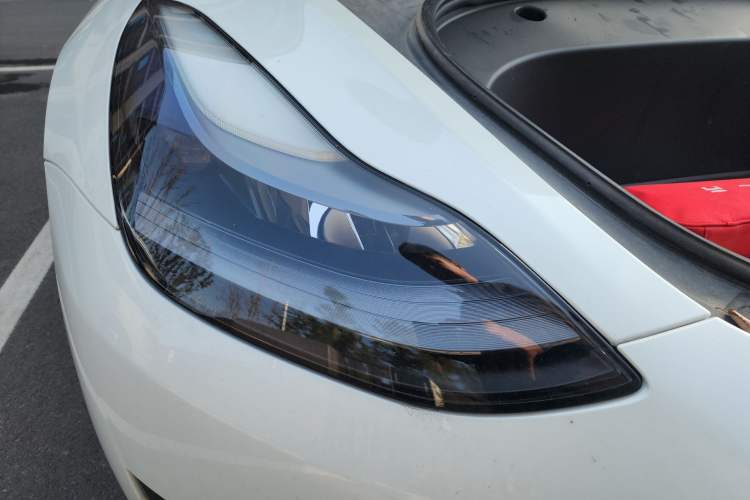 Used Tesla Model 3 2022 Rear-Wheel-Drive Version
