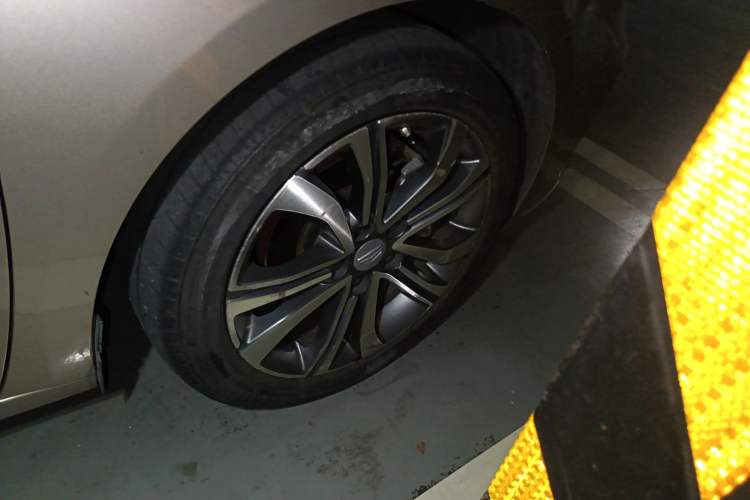 Used Geely Auto Emgrand GL 2019 1.4T CVT Prestige Smart Edition
