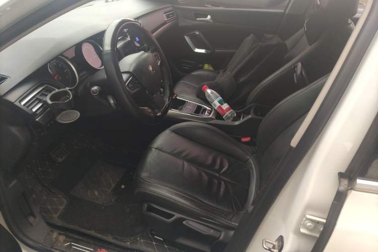 Used Peugeot 408 2016 1.6T Automatic Luxury Edition Left Front Seat