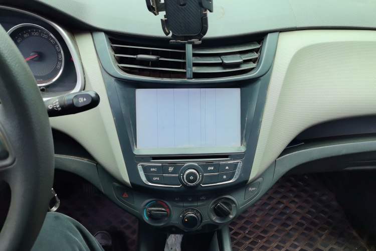 Used Chevrolet Sail 2015 Sail 3 1.3L Manual Warm Edition