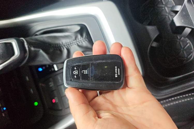 Used Toyota Wildlander 2022 2.0L CVT Two-Wheel Drive Luxury PLUS Edition
