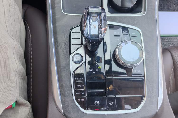 Used BMW X5 2022 Restyled xDrive 30Li Luxury Version M Sport Package