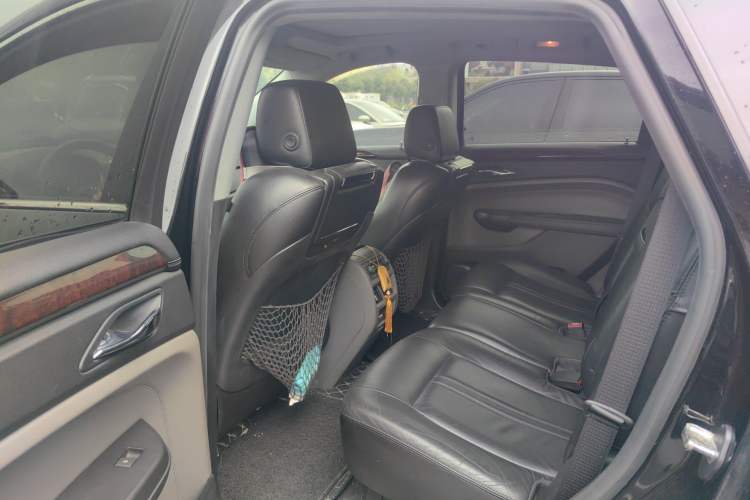 Used Cadillac SRX 2011 3.0L Flagship Edition
