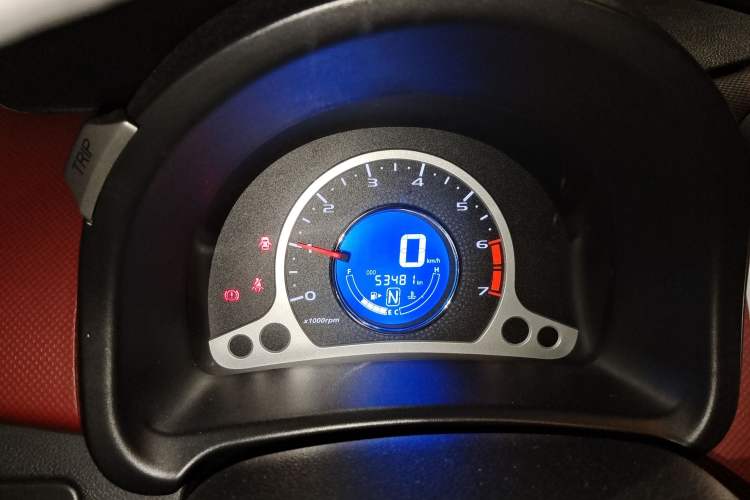 Used Changan Benni 2015 1.4L IMT Luxury Model China V Standard
