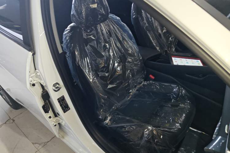 Used Hyundai Elantra 2023 1.5L CVT GLX Elite Edition
