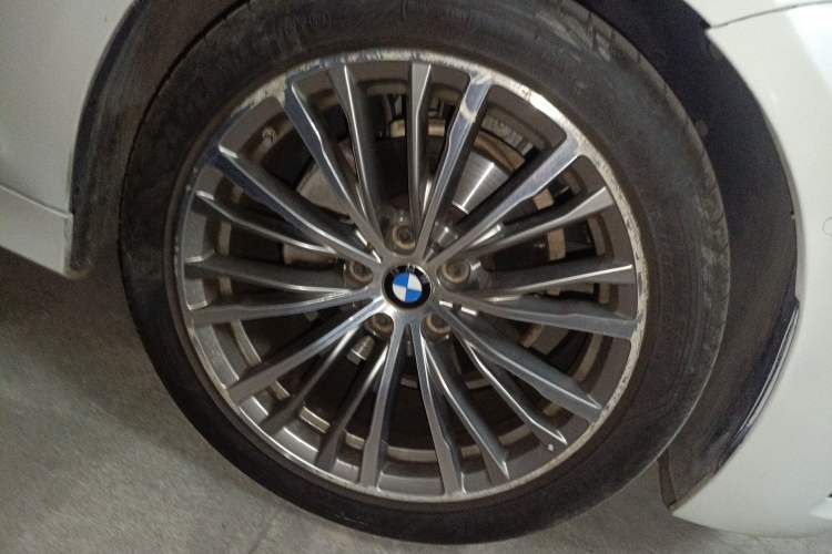 Used BMW 3 Series 2020 325Li First Edition Right Front Wheel Hub