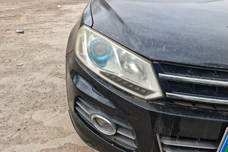 Used Zotye T600 2016 1.5T Manual Luxury Model Right Front Headlight