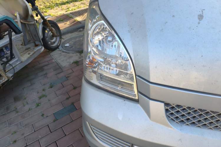 Used Wuling Rongguang  Right Front Headlight