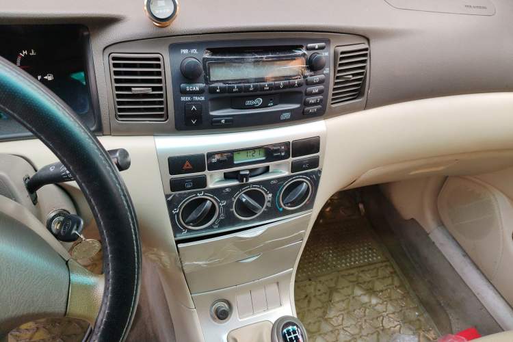 Used BYD F3R 2011 1.5L Comfort Version Audio And AC Panel