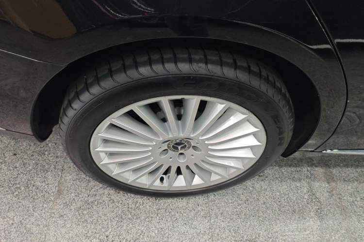 Used Mercedes-Benz S-Class 2018 S 320 L