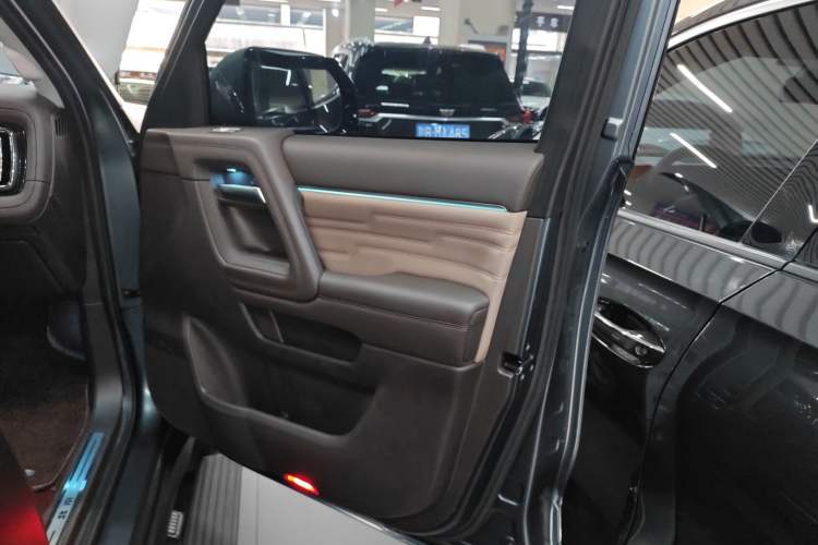 Used BAIC Off-Road BJ60 2022 2.0T May Day Edition Five Seats