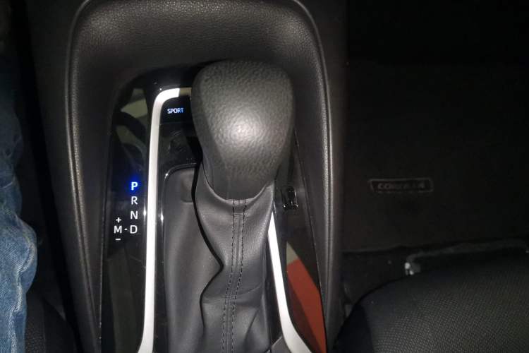 Used Toyota Corolla 2019 1.2T S-CVT GL-i Elite Edition Gear Lever