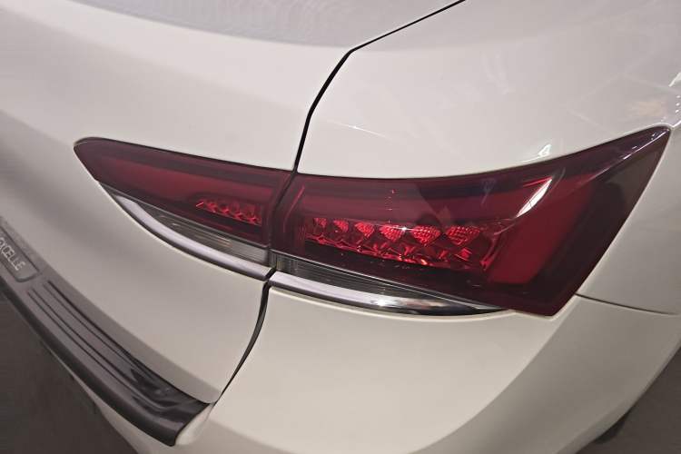 Used Buick GT 2018 18T Automatic Elite Model