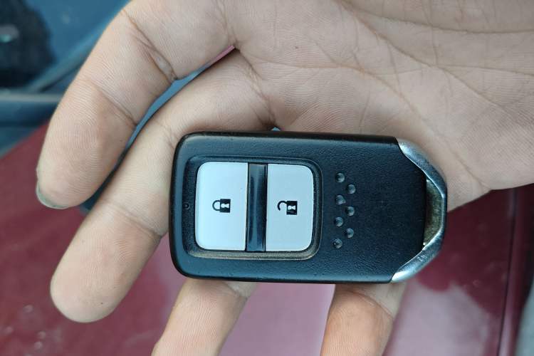 Used Honda Vezel 2015 1.8L CVT 2WD Luxury Model